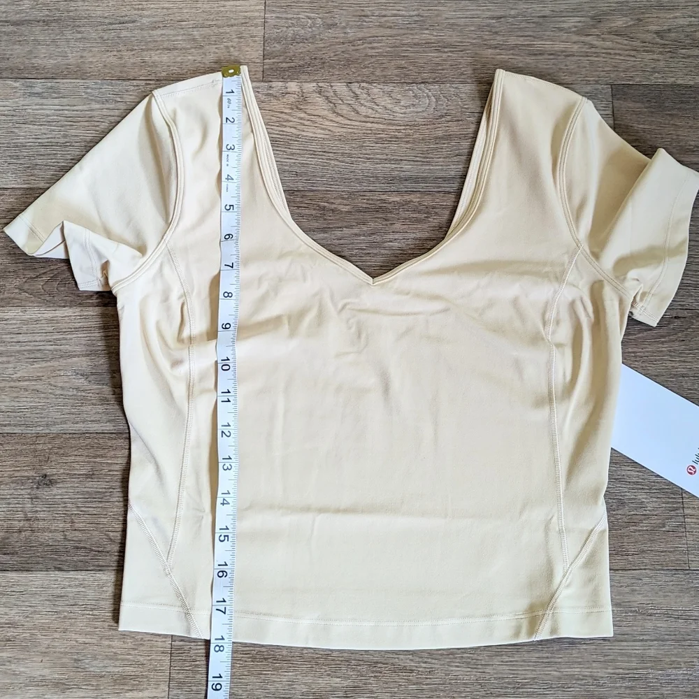 NWT Lululemon Align Tee Pale Nude Short Sleeve Top Size 8